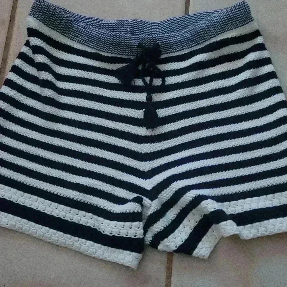 NWT HOUSE OF HARLOW 1960 Navy Striped Sleeveless Top & Shorts 2 Piece Set large - Picture 4 of 8